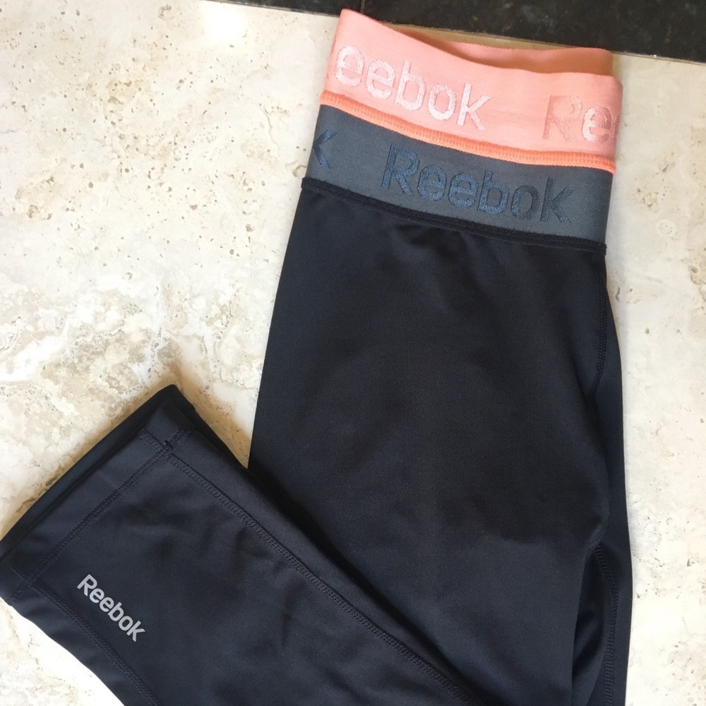 Reebok XS capri high waisted Leggings